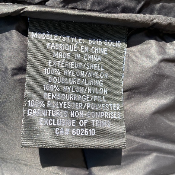 NWT RED X COLLECTION. Black size medium - Picture 7 of 11